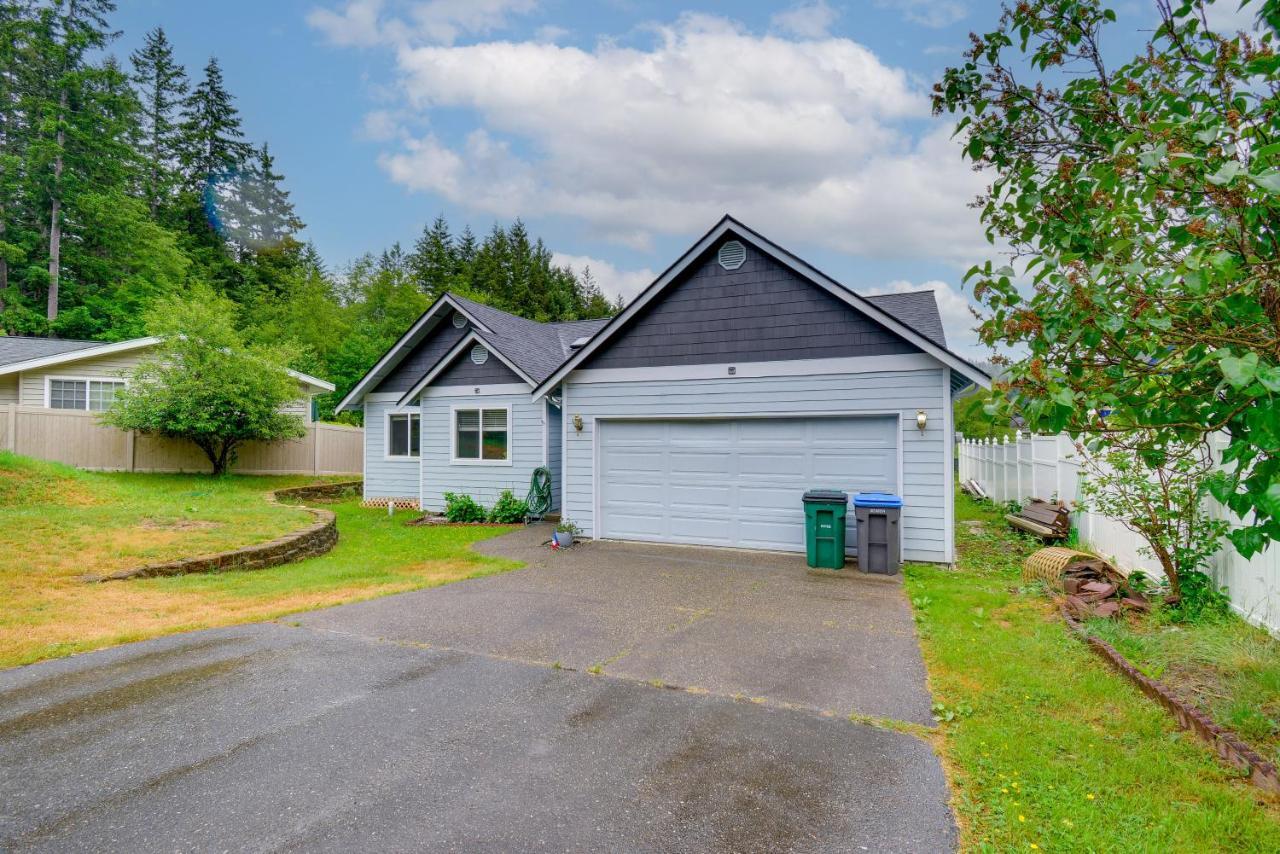 Lakefront Bremerton Vacation Rental With Hot Tub! Brinnon Exteriér fotografie